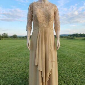 The Short & Sweet: New Size 10 Gold Lace Gown – Perfect for Weddings or Galas